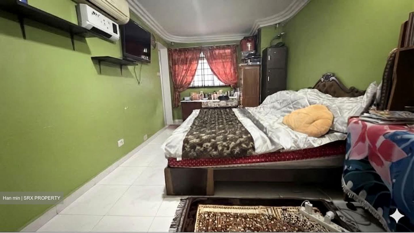 Blk 820 Woodlands Street 82 (Woodlands), HDB Executive #580934201